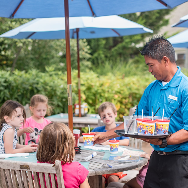 The Dunes, Martha's Vineyard's Only Restaurant at South Beach | Winnetu